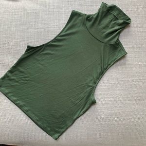 Aritzia Sunday Best Sleeveless Turtleneck